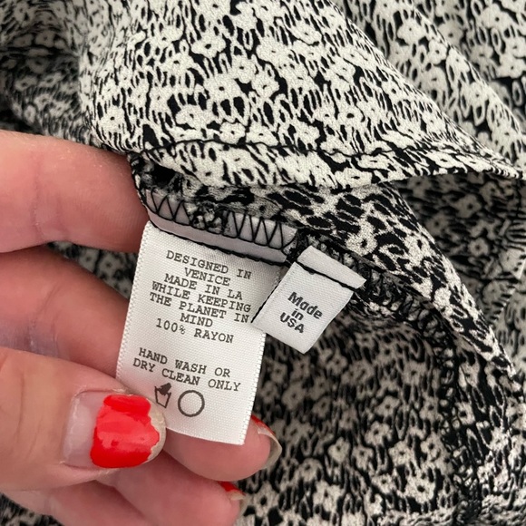 Flynn Skye Delilah front laced floral mini dress - Picture 8 of 9